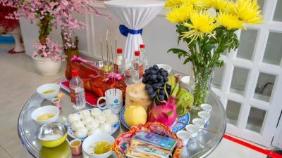 Mâm Cúng Khai Trương Đơn Giản Mà Đúng Chuẩn – Doanh Nghiệp Nào Cũng Nên Biết